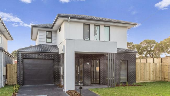 A three-bedroom, two-bathroom rental home at 15 Marion St, Seaford in the seat of Dunkley has been listed for $640 a week. An average tenant in Dunkley contributes 31.13 per cent of their wage towards rent.