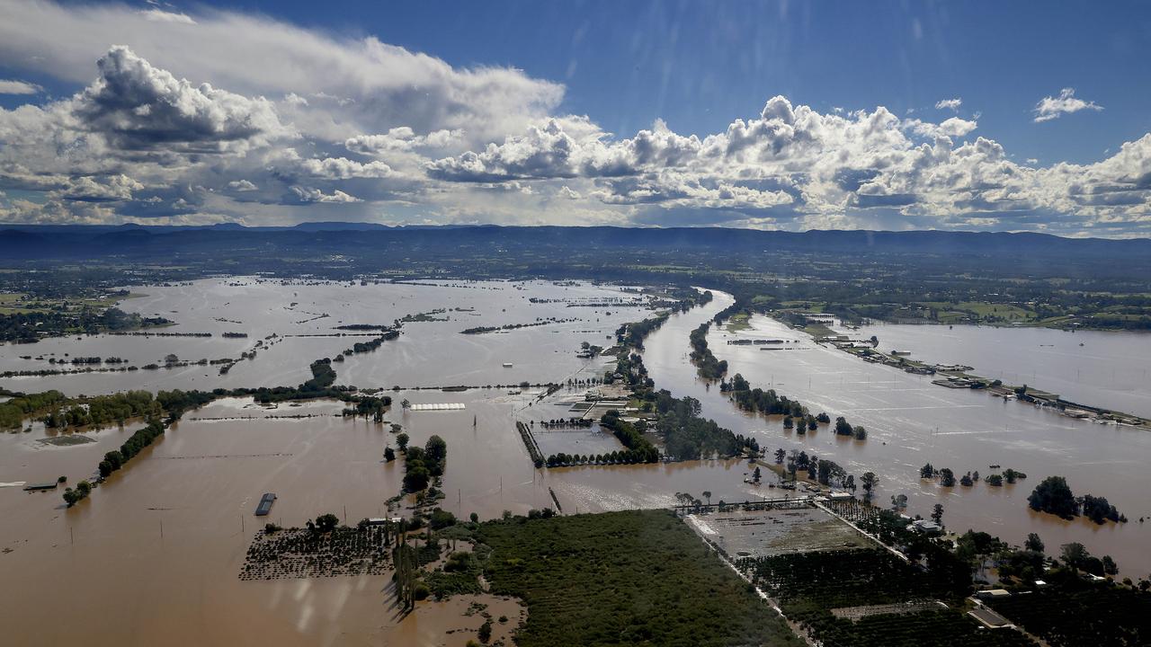 NSW State Emergency Service received 12,000 calls for help in one week ...