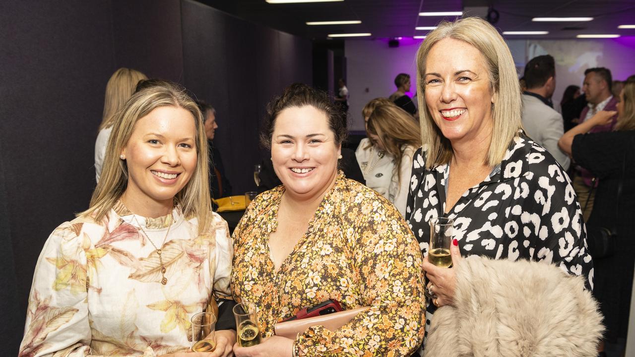 At the Women of Strength fundraiser for Toowoomba Hospital Foundation are (from left) Helen Ruddy, Yolanda Battisson and Michelle McVeigh at Rumours International, Friday, August 19, 2022. Picture: Kevin Farmer