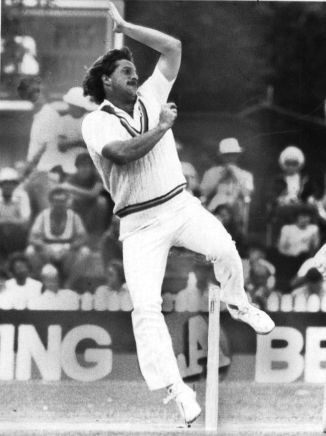 Botham Bowling in 1982