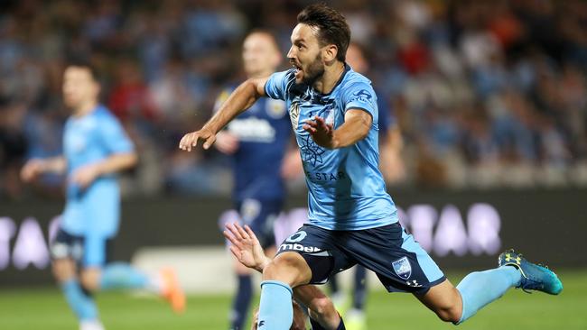 Milos Ninkovic was at the centre of a battle for his signature.