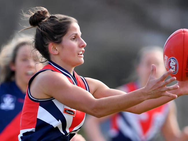 Nicole Callinan in action during the  Darebin v Diamond Creek VFL woman's match in Preston, Saturday, Aug. 5, 2017. (Picture/Andy Brownbill)