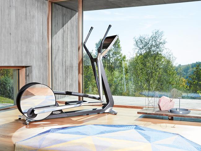 The latest luxury high-tech home gyms