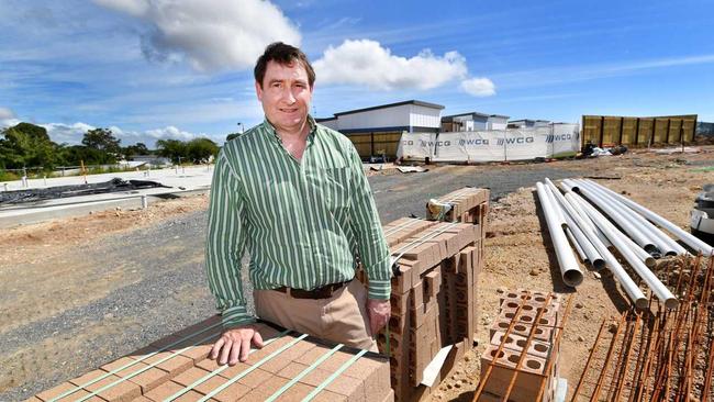 Glen Winney (Mging Dir. Win Construction) at Villas on Main building site in Urraween.Photo: Alistair Brightman. Picture: Alistair Brightman