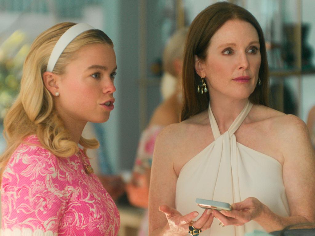 Milly Alcock as Simone and Julianne Moore as Kiki in Sirens.