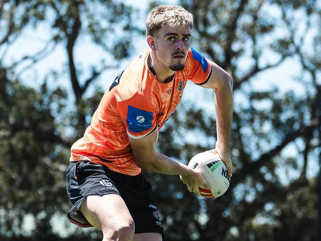 Lachlan Galvin sporting a new pre-season look. Picture: Wests Tigers