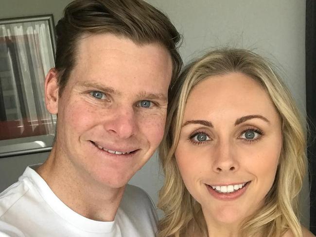 Steve Smith back in Sydney after ball tampering scandal | Daily Telegraph