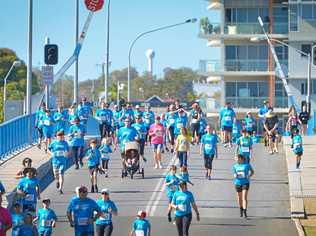 ON AGAIN: The Gladstone Botanic to Bridge fun run is in its tenth year. Picture: Mike Richards GLA190818FRUN