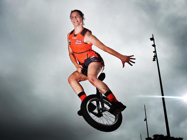 Giants player Ebony O'Dea is a unique crosscoder. Picture. Phil Hillyard