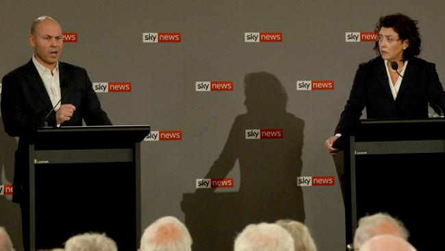 Treasurer Josh Frydenberg debates Monique Ryan. Picture: NCA NewsWire/Andrew Henshaw