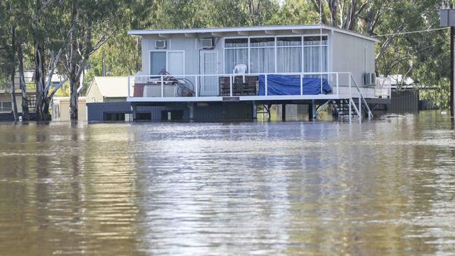 Flooded properties on the Murray at Morgan, December 9, 2022. Picture: Brenton Edwards