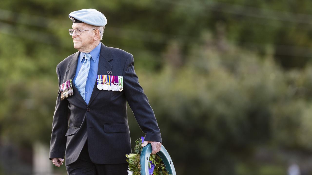 Bob Bell representing the Australian Army Apprentices Association at the Citizens' Wreath Laying Ceremony on Anzac Day at the Mothers' Memorial, Tuesday, April 25, 2023. Picture: Kevin Farmer