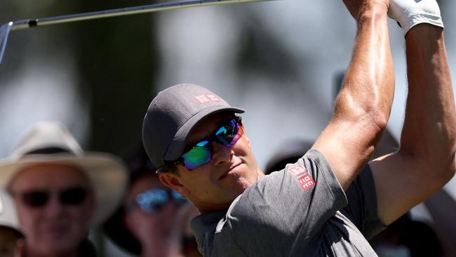 Australiaâs Adam Scott hits a shot during the final round of the Australian Open golf tournament at The Australian Golf Club in Sydney on December 3, 2023. (Photo by DAVID GRAY / AFP) / - IMAGE RESTRICTED TO EDITORIAL USE - STRICTLY NO COMMERCIAL USE-