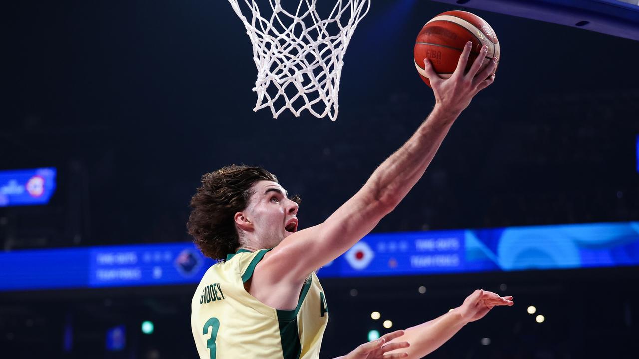 Josh Giddey impressed. (Photo by Takashi Aoyama/Getty Images)