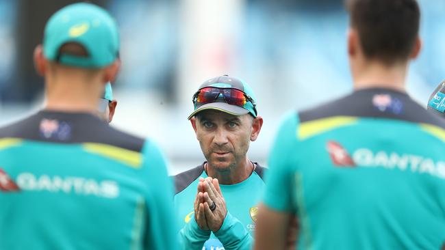 Justin Langer says ball-tampering an international issue. Picture: Getty