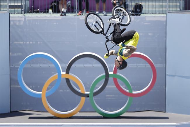 Tokyo 2020 Olympic Games Day 08. 31/07/21. Cycling BMX Freestyle Finals at the Ariake Urban Sports Park in Tokyo, Japan. Australias Logan Martin wins Gold in the Mens Final. Picture: Alex Coppel.