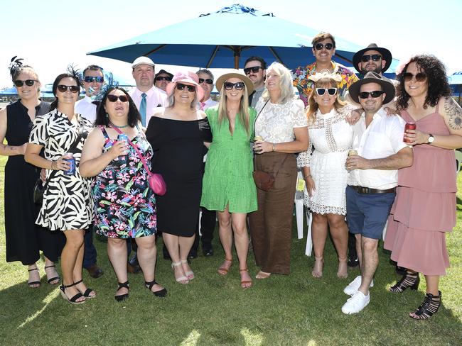 Apiam Bendigo Cup was held at Bendigo Racecourse, Bendigo, Victoria, on Wednesday, October 30th, 2024. Pictured enjoying the horse racing carnival are the Jones and Smith families. Picture: Andrew Batsch