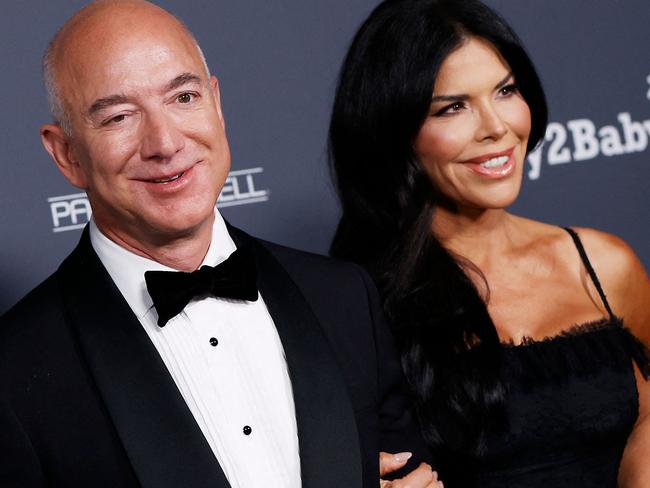 Jeff Bezos’ girlfriend rejected over weight