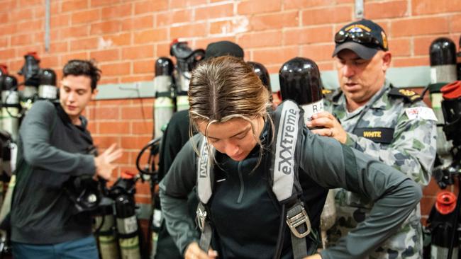 The Technical Trade Immersion Day at HMAS Stirling offered candidates considering the Australian Defence Force as a career the opportunity to speak with serving personnel about future training and career possibilities. Picture: Des Lewis/ Defence