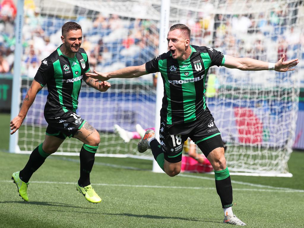 United win soured by injury