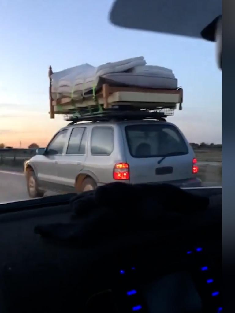 Bed on car roof hot sale