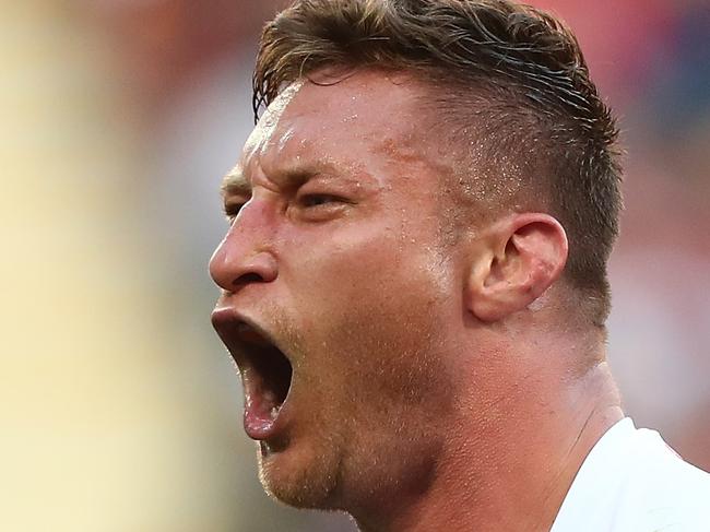 BRISBANE, AUSTRALIA - SEPTEMBER 09:  Tariq Sims of the Dragons celebrates a try during the NRL Elimination Final match between the Brisbane Broncos and the St George Illawarra Dragons at Suncorp Stadium on September 9, 2018 in Brisbane, Australia.  (Photo by Chris Hyde/Getty Images)