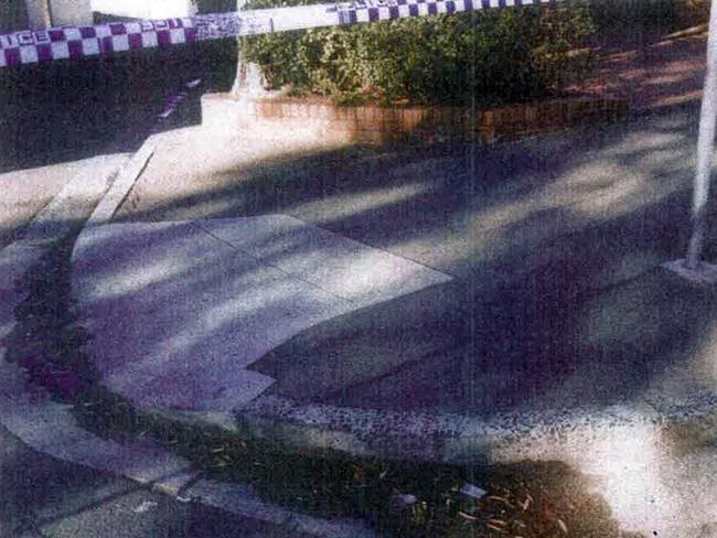 The entrance to the laneway off the Pacific Highway where David was attacked.