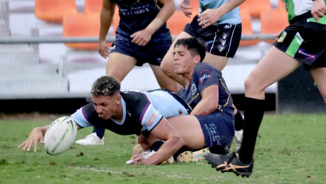 No. 12 Malakye Blow scores in round 1 for Caloundra SHS - Photo Steve Pohlner