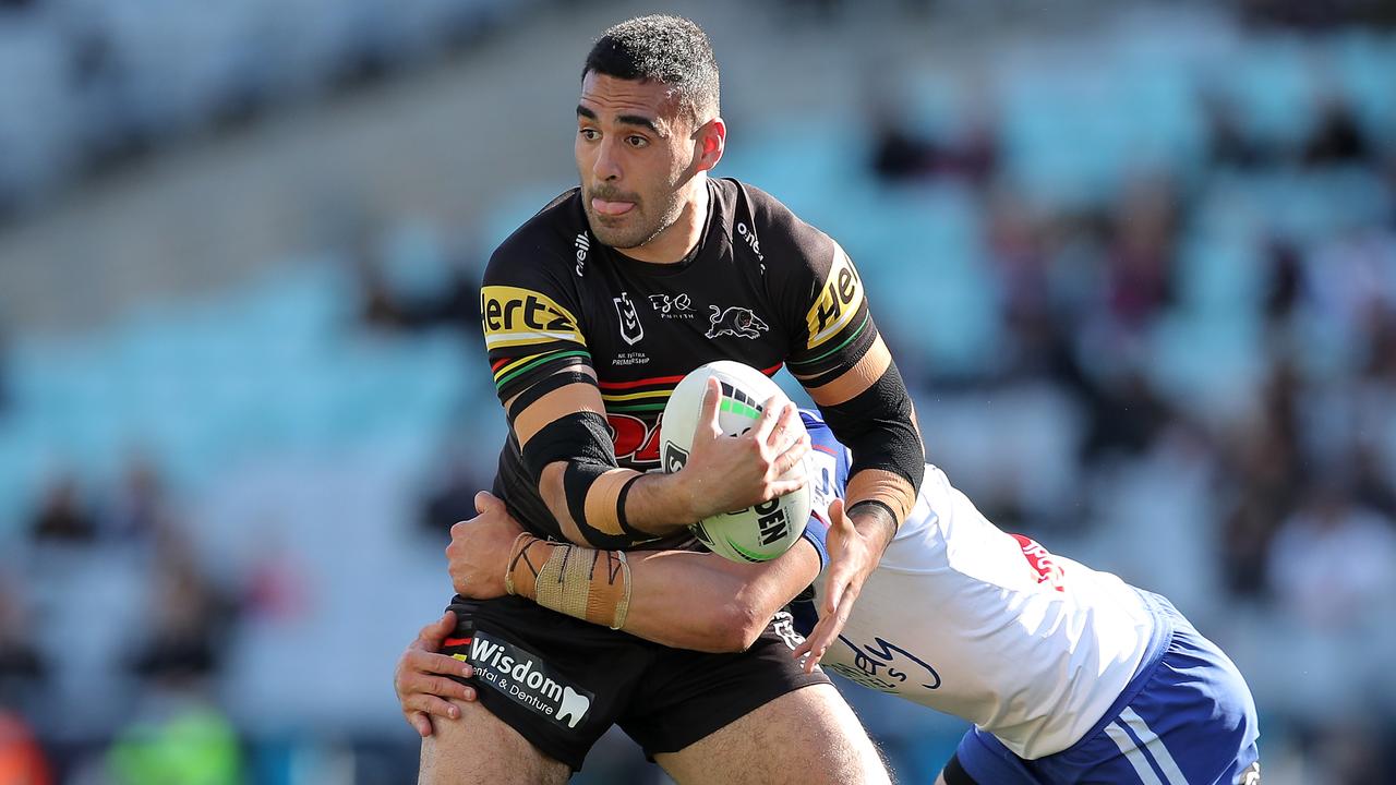 Tyrone May in action against the Bulldogs last season.