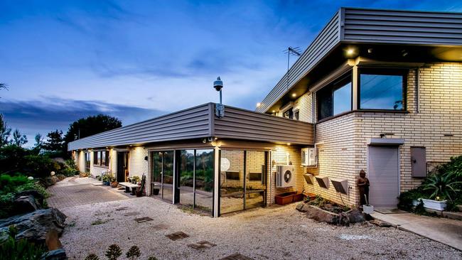 41 Wayne Ave, Darlington. Pic: realestate.com.au.