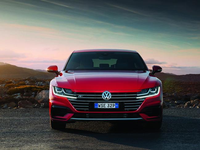 TWAM-20180302 Embargo for TWAM 3 FEB 2018 NO REUSE WITHOUT PERMISSIONVOLKSWAGEN ARTEON 206TSI R-Line ENGINE: 2.0-litre four-cylinder turbo-petrol (206kW/350Nm)TRANSMISSION: Seven-speed dual-clutch auto, four-wheel drive. Average fuel 7.5 litres per 100km