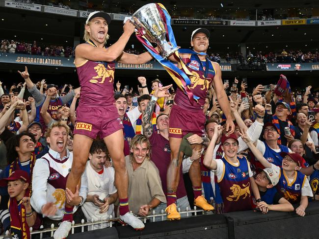 Kai Lohmann and Cam Rayner with the premiership cup. Picture: Quinn Rooney/Getty Images)