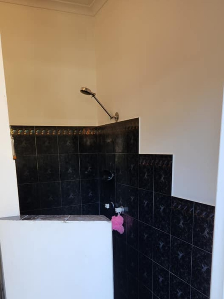 Renters also have access to a shower and toilet. Picture: Gladstone Classified Buy, Swap, Sell/Facebook