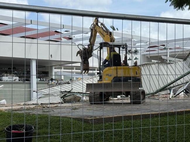 Storm clean-up at the Officer's Mess on the river at New Farm. Picture: Vishaak Gangasandra