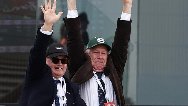 MELBOURNE . 04/11/2022.  RACING. Champions Stakes Day at Flemington Racecourse, Melbourne.  Race 7. The Champions Mile (1600 mtr).   Part owner Jeff Simpson (left)  Allan Endresz after todays race     . Picture by Michael Klein