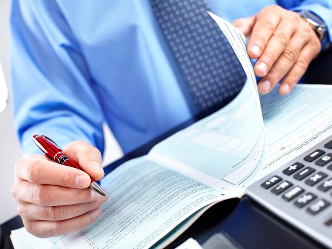Mark Oliver issued false and inflated invoices issued to tenants, tradies and landlords to obtain more than $320,000.