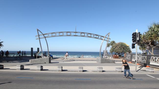 Surfers beach in lockdown. Picture by Richard Gosling.