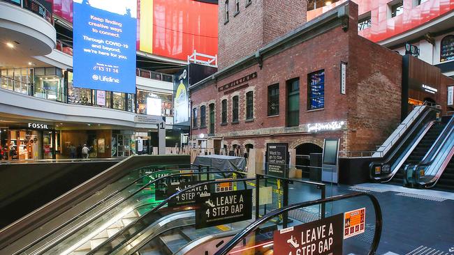 The city of Melbourne's retail sector has been heavily impacted due to a second wave of COVID-19. Picture: NCA NewsWire / Ian Currie