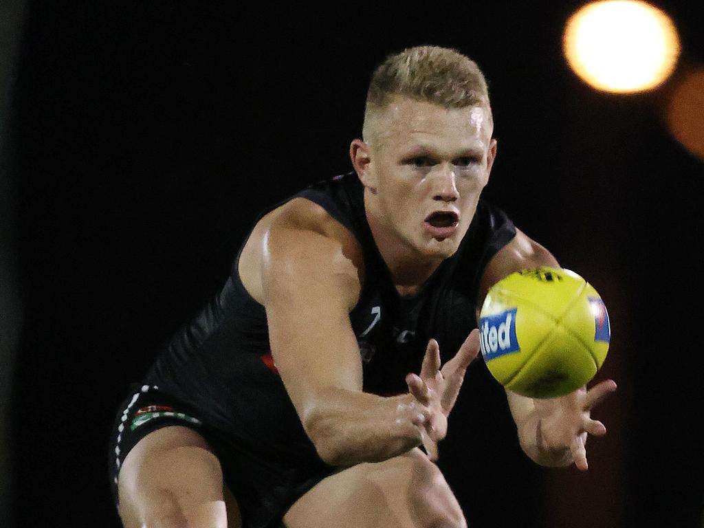 Adam Treloar of the Magpies.