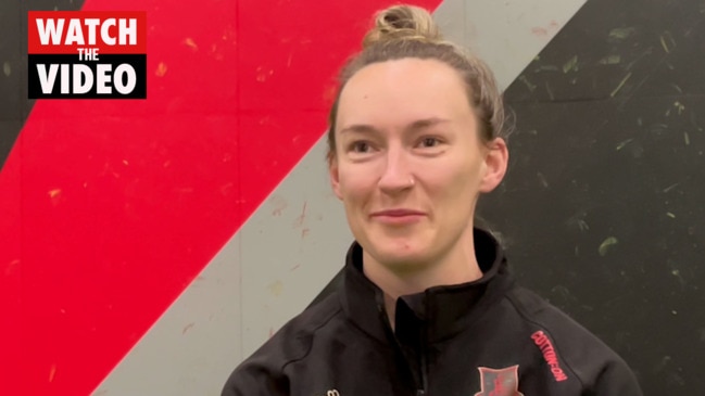 AFLW Essendon player Sophie Alexander joins expansion club