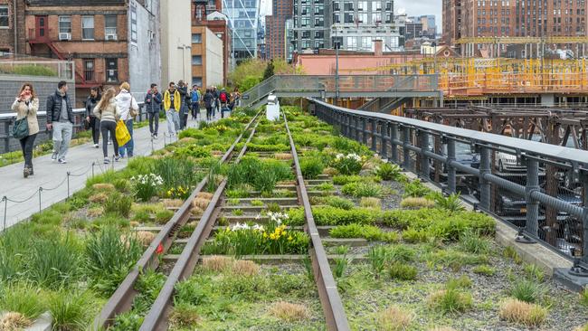 The redesigned Sandridge Rail Brige is set to replicate New York’s famous Highline linear park.