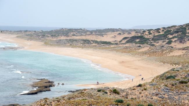 Browns Beach in the Innes National Park on the Yorke Peninsula. 