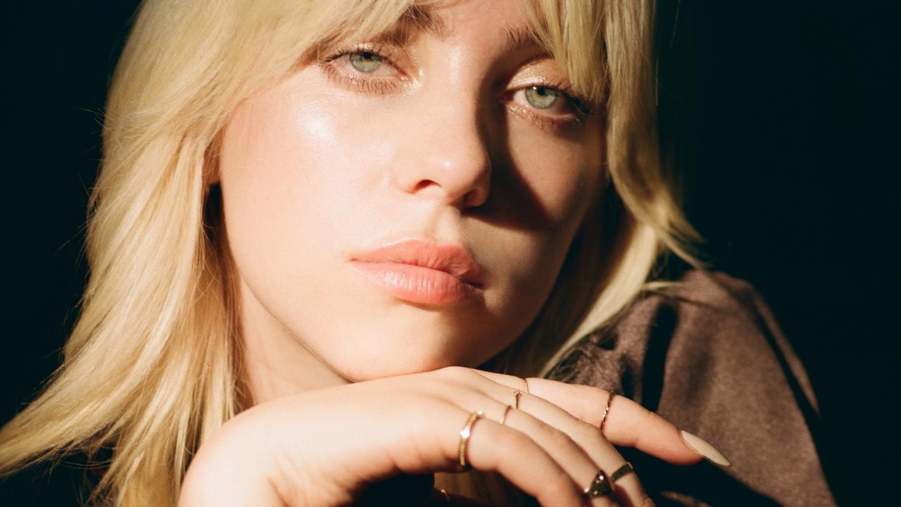 Award-winning and chart-topping artist Billie Eilish said porn “destroyed her brain”.