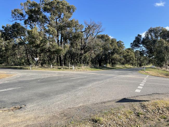 The intersection of Finchs Road and Greenhalghs Road.