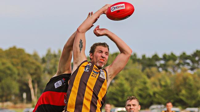 Alistair Rae in action for Woodend-Hesket. Picture: Aaron Cook