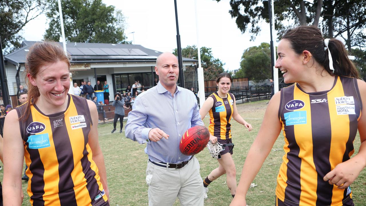 Treasurer, Josh Frydenberg on the campaign trail at Rathmines Reserve hawthorn. Rebecca Michael.