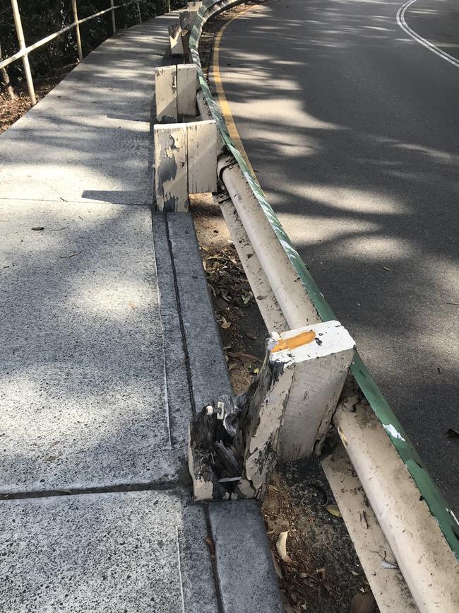 Another rotting road barrier in Parriwi Rd.