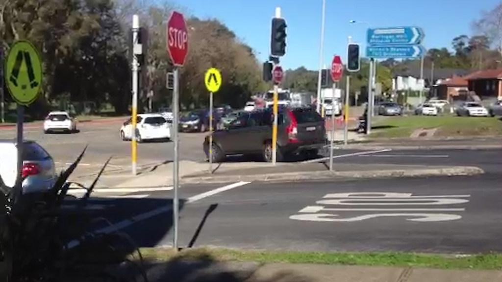 Motorists flout laws at deadly intersection