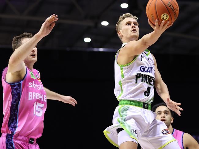 Kyle Adnam on Thursday against the Breakers. Picture: Phil Walter/Getty Images