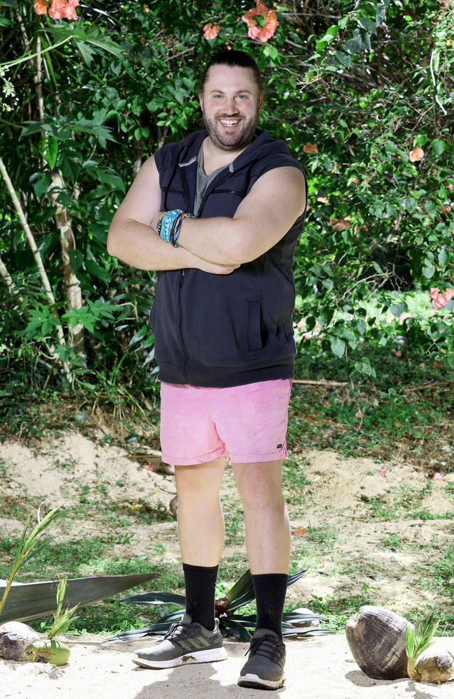 Survivor contestant AK: “There is more to life than always fighting yourself to look thinner.”